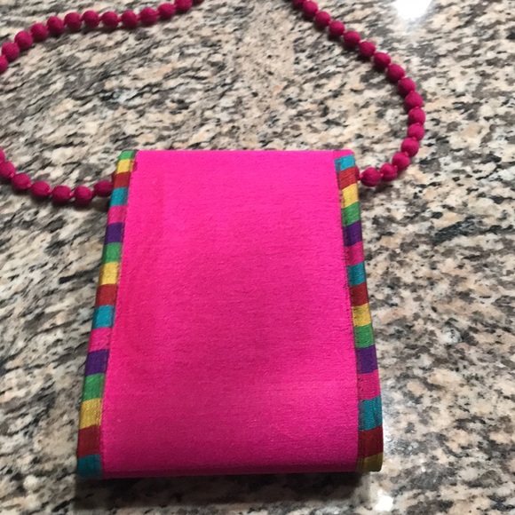 Small Purse - Picture 3 of 4